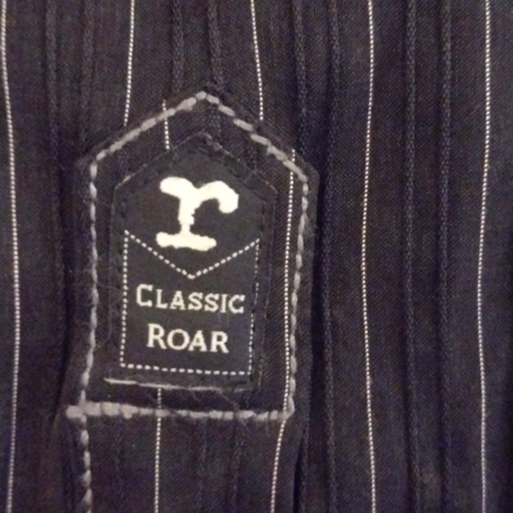 roar men's medium dress shirt size medium black and white white pinstripes - Picture 10 of 11